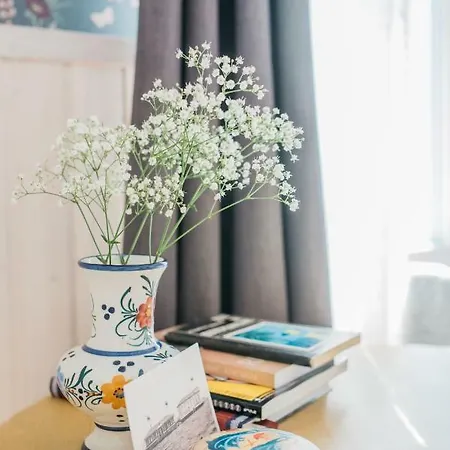 Kaksteist Gostinjska kuća 3*