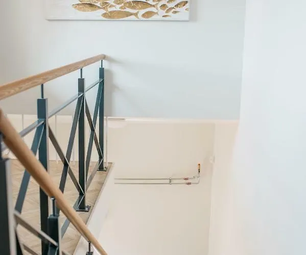 Guest house Kaksteist 3*