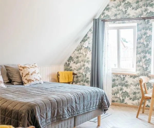 Guest house Kaksteist Haapsalu